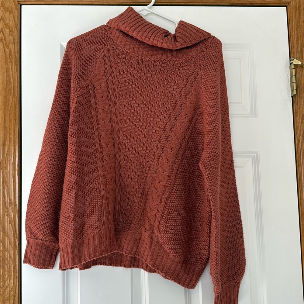 Women’s Turtleneck Sweater
